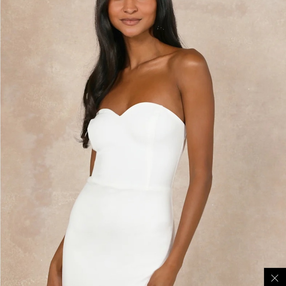 NWT Elegant White Off-Shoulder Wedding Dress - Picture 5 of 6